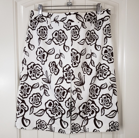 Harold's Dresses & Skirts - Brown Floral A-line Skirt, Size 8